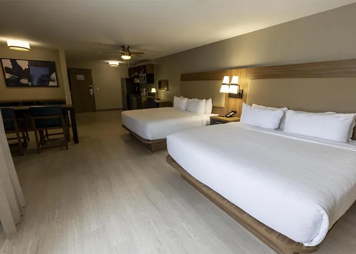 Sonesta Es Airport Extended Hotel 2*