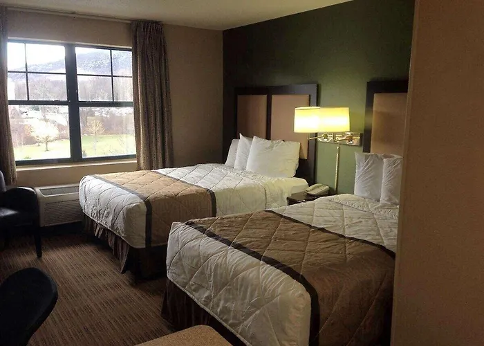 Sonesta Es Airport Extended 2*