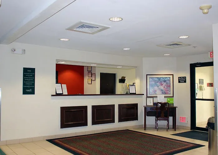 Sonesta Es Airport Extended Hotel