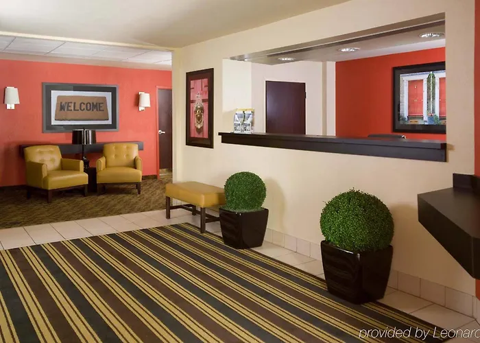 Sonesta Es Airport Extended Hotel