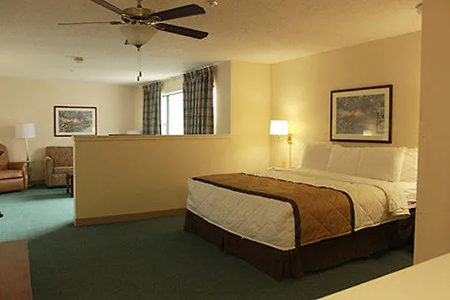 Sonesta Es Airport Extended 2*